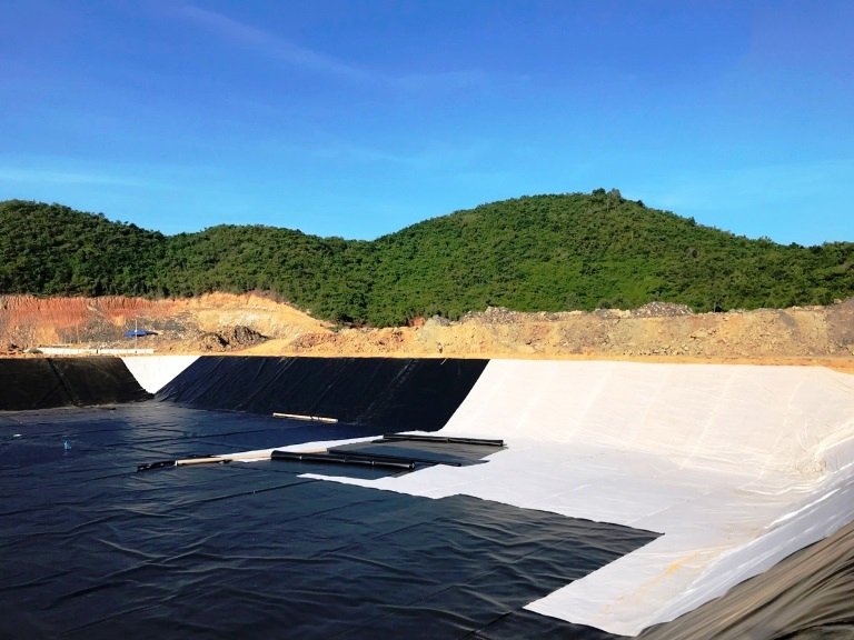 Đa lợi ích của hệ thống biogas trong xử lý nước thải chăn nuôi